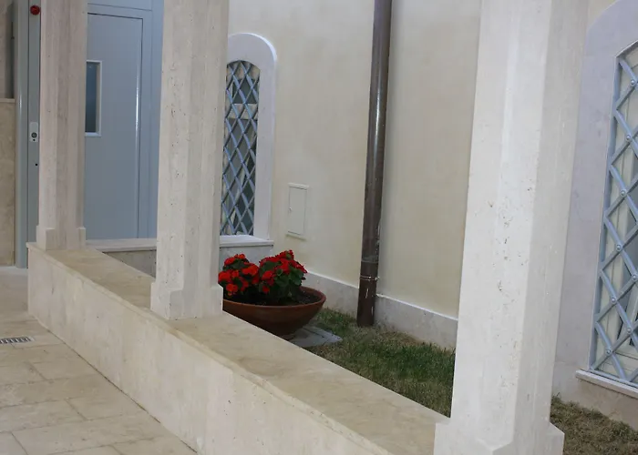 Domus Australia 4*