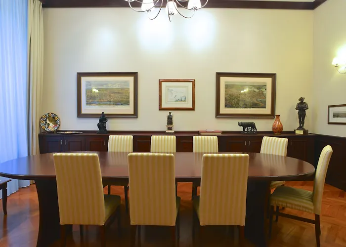 Hotel Domus Australia 4*